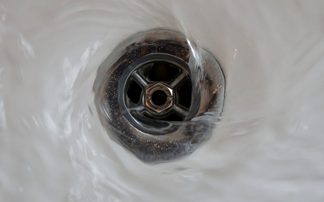 Tipps und Tricks: So reinigen Sie den Abfluss am Waschbecken effektiv