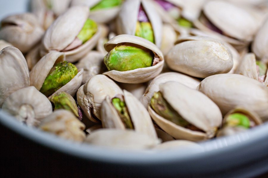 Klein, grün und voller Power: Pistazien als Superfood im Alltag