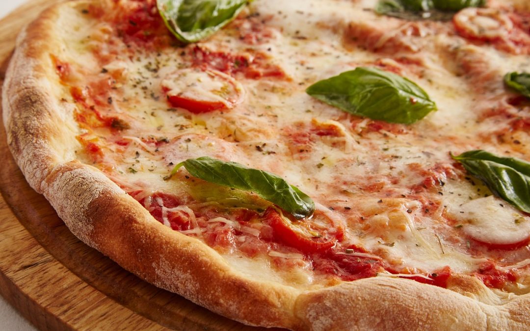 Perfekter Pizzateig: Das Rezept für den italienischen Klassiker