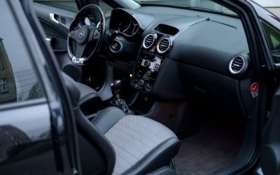 So werden unangenehme Gerüche im Auto dauerhaft entfernt